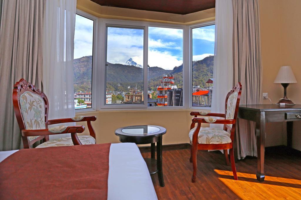 Da Yatra Courtyard Hotel Покхара Екстер'єр фото