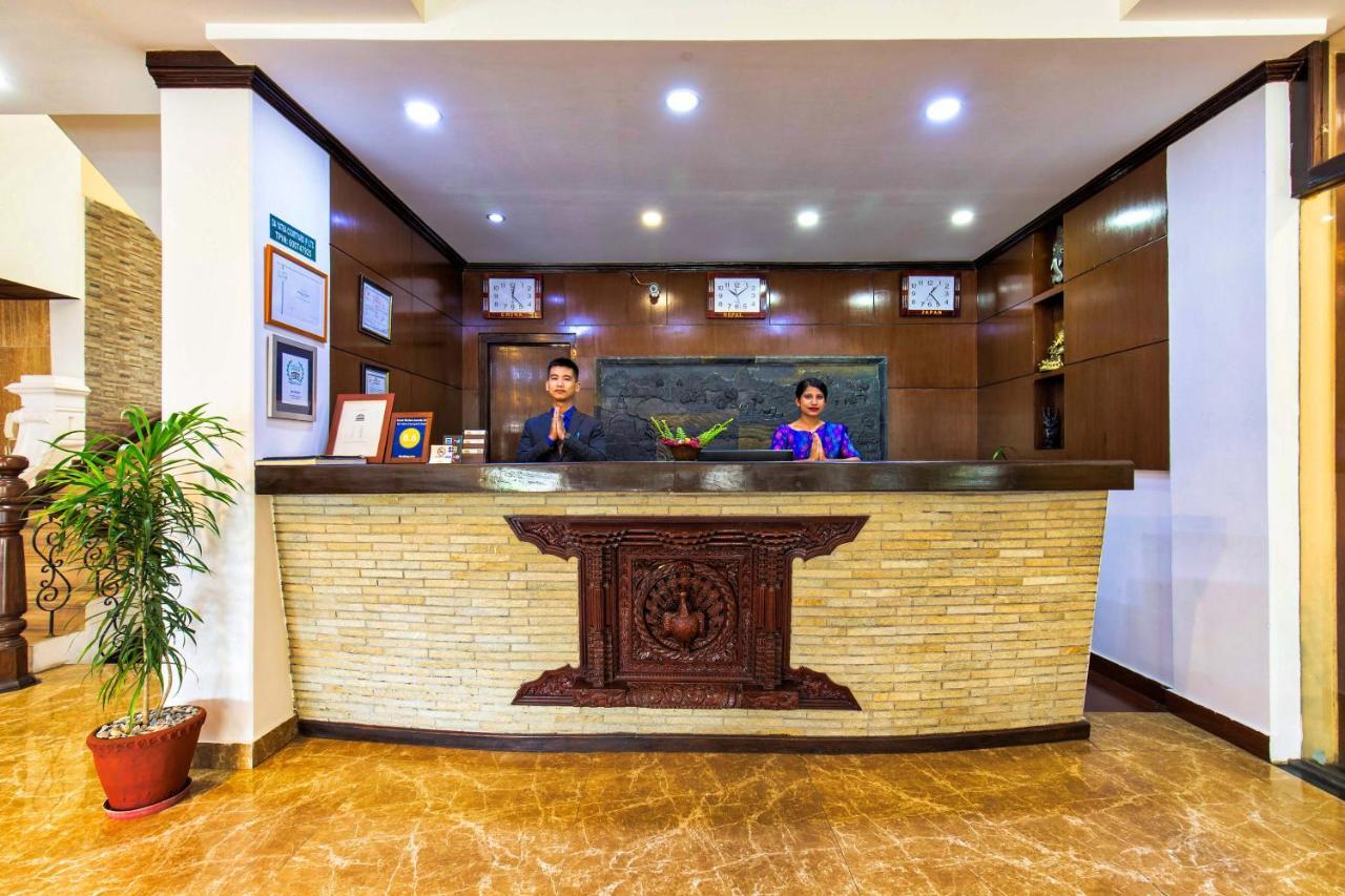 Da Yatra Courtyard Hotel Покхара Екстер'єр фото
